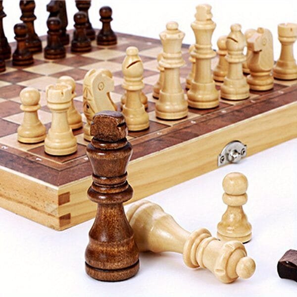 Premium Wooden Chess Set with Dual Queens - Anti-Slip, Wear-Resistant Pieces for Competitive Play & Family Fun - Perfect for Halloween & Christmas Parties